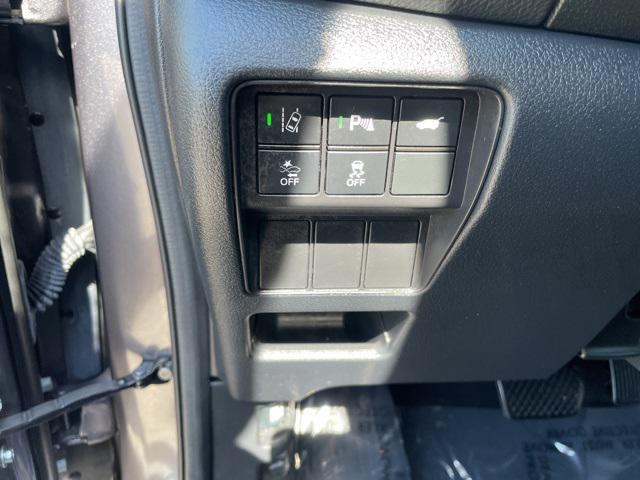 used 2022 Honda CR-V Hybrid car, priced at $33,698