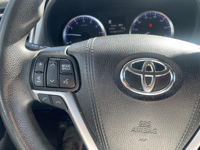 used 2018 Toyota Highlander car, priced at $18,568