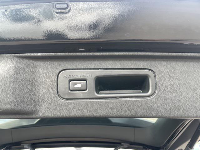 used 2023 Honda Pilot car, priced at $35,795