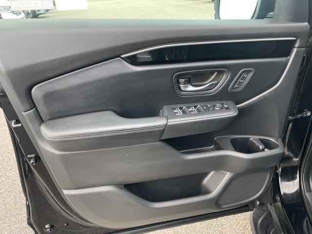 used 2023 Honda Pilot car, priced at $35,795