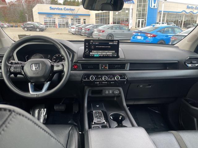 used 2023 Honda Pilot car, priced at $35,795