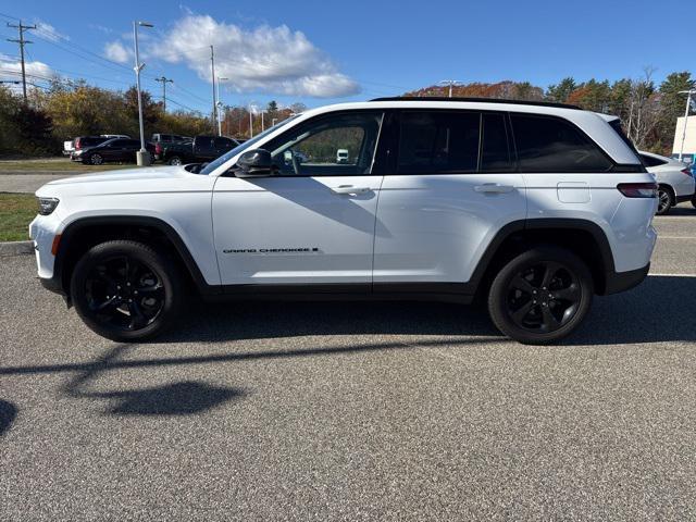 used 2023 Jeep Grand Cherokee car, priced at $35,498