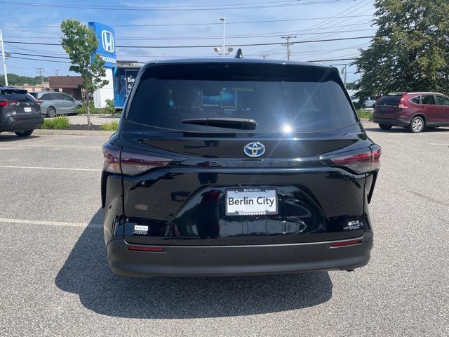used 2023 Toyota Sienna car, priced at $46,998