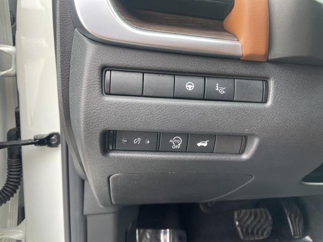 used 2024 Nissan Rogue car, priced at $34,422