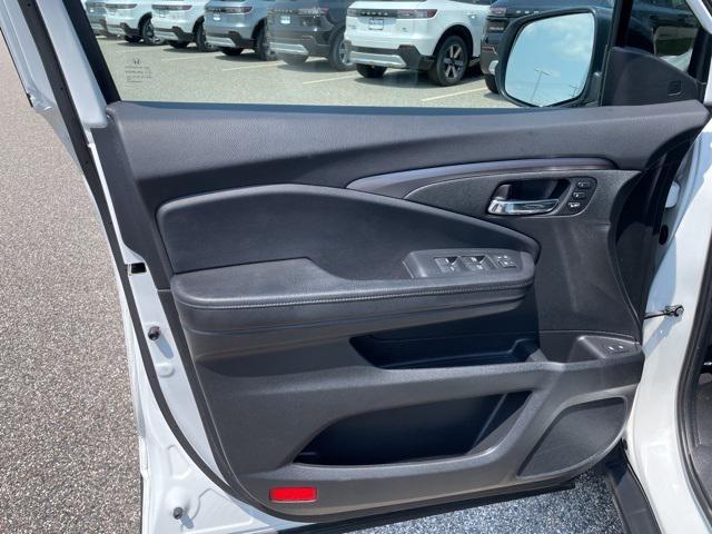 used 2021 Honda Passport car, priced at $28,514