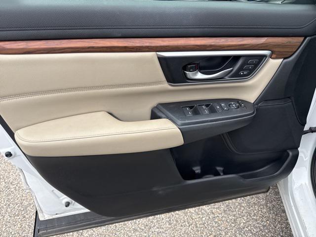 used 2019 Honda CR-V car, priced at $27,812