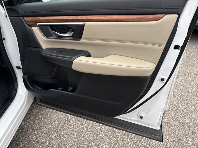 used 2019 Honda CR-V car, priced at $27,812