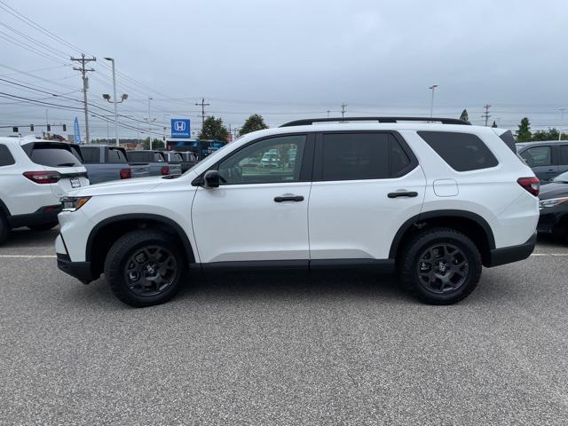 new 2025 Honda Pilot car, priced at $51,305