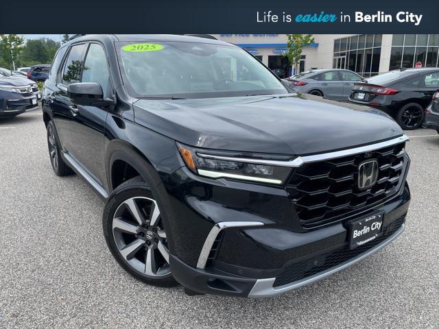 used 2025 Honda Pilot car, priced at $49,656