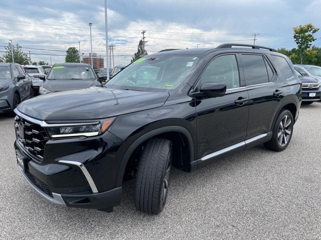 used 2025 Honda Pilot car, priced at $49,656