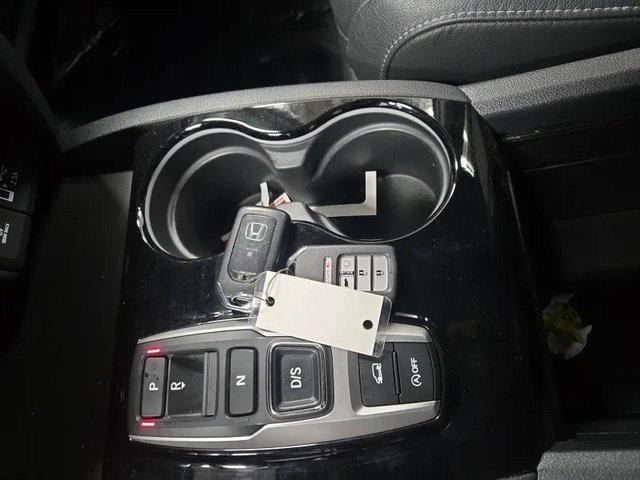 used 2022 Honda Pilot car, priced at $32,582