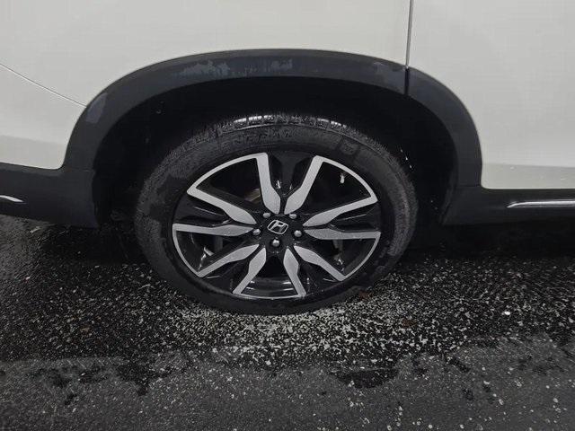 used 2022 Honda Pilot car, priced at $32,582