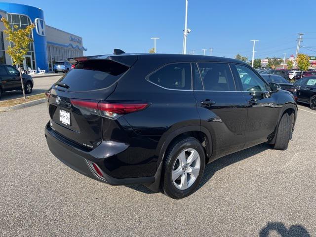 used 2021 Toyota Highlander car, priced at $28,998