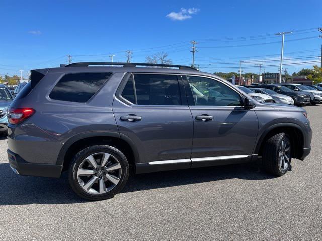 used 2023 Honda Pilot car, priced at $40,998