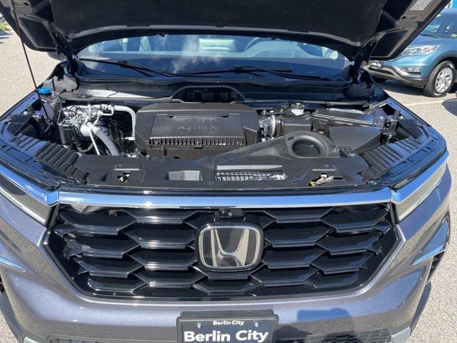 used 2023 Honda Pilot car, priced at $40,998