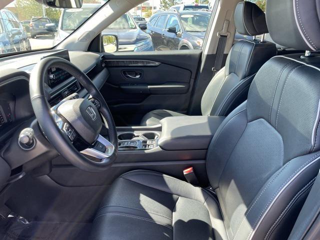 used 2023 Honda Pilot car, priced at $40,998