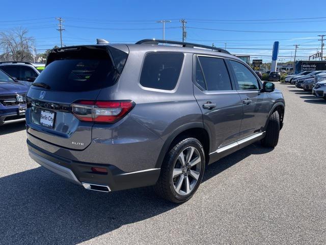 used 2023 Honda Pilot car, priced at $40,998