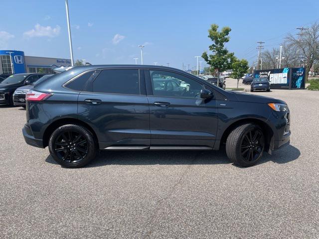 used 2022 Ford Edge car, priced at $31,555