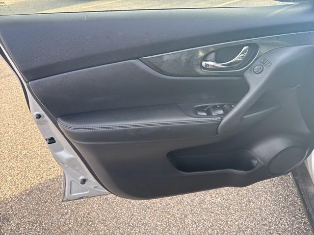 used 2014 Nissan Rogue car, priced at $8,472