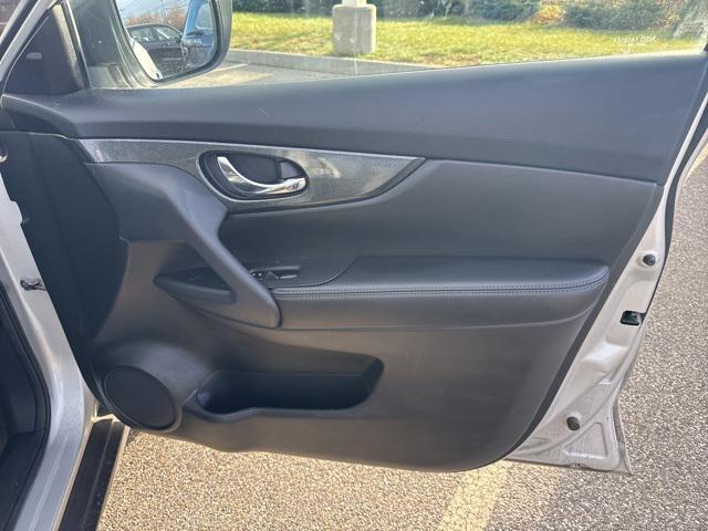 used 2014 Nissan Rogue car, priced at $8,472