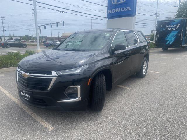 used 2022 Chevrolet Traverse car, priced at $29,557
