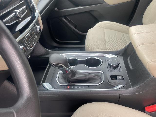 used 2022 Chevrolet Traverse car, priced at $28,498