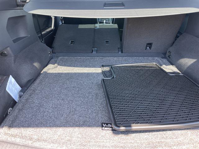 used 2021 Volkswagen Tiguan car, priced at $23,298