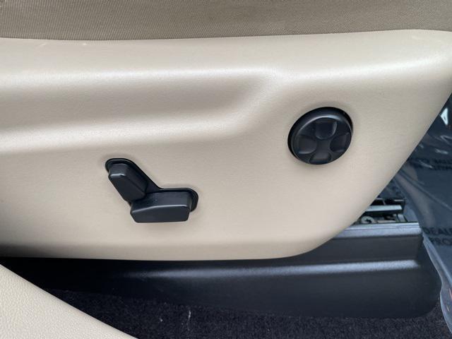 used 2018 Jeep Grand Cherokee car, priced at $16,998