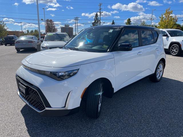 used 2025 Kia Soul car, priced at $21,252