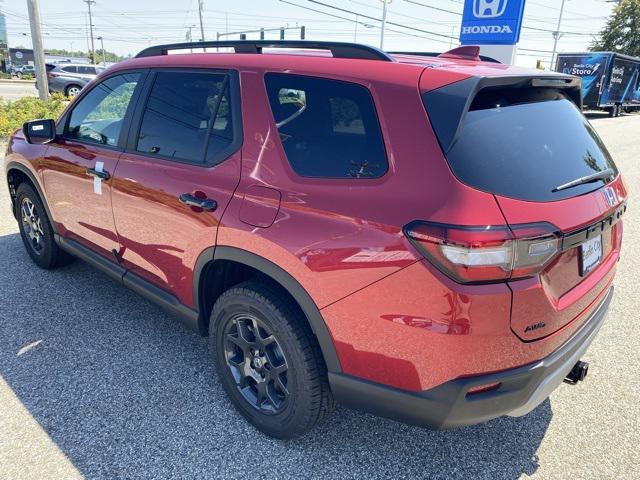 new 2025 Honda Pilot car, priced at $51,305