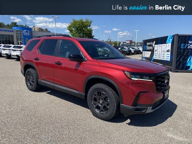 new 2025 Honda Pilot car, priced at $51,305