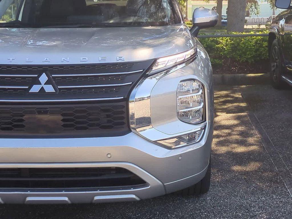 used 2024 Mitsubishi Outlander car, priced at $28,785