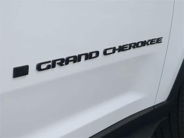 new 2025 Jeep Grand Cherokee L car, priced at $50,900