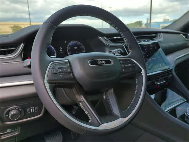 new 2024 Jeep Grand Cherokee L car, priced at $52,420