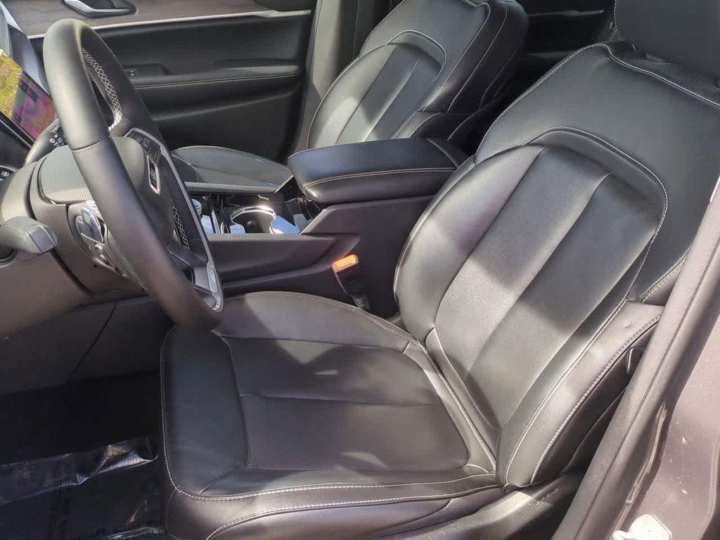 used 2022 Jeep Grand Cherokee car, priced at $28,487