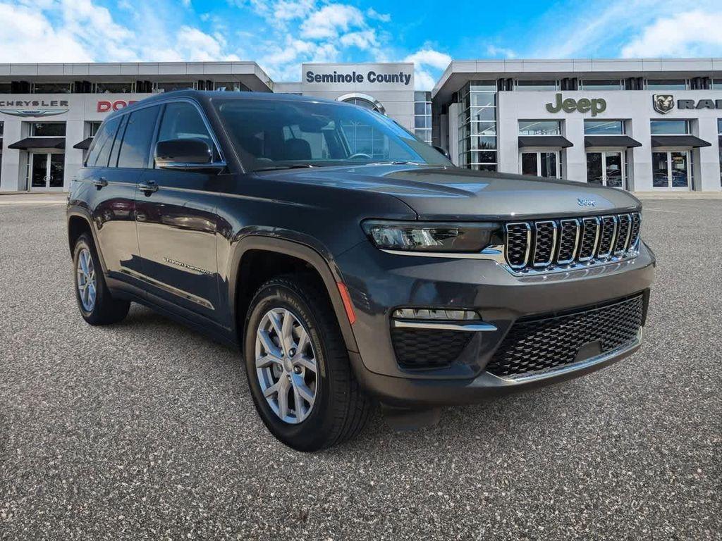 used 2022 Jeep Grand Cherokee car, priced at $28,487