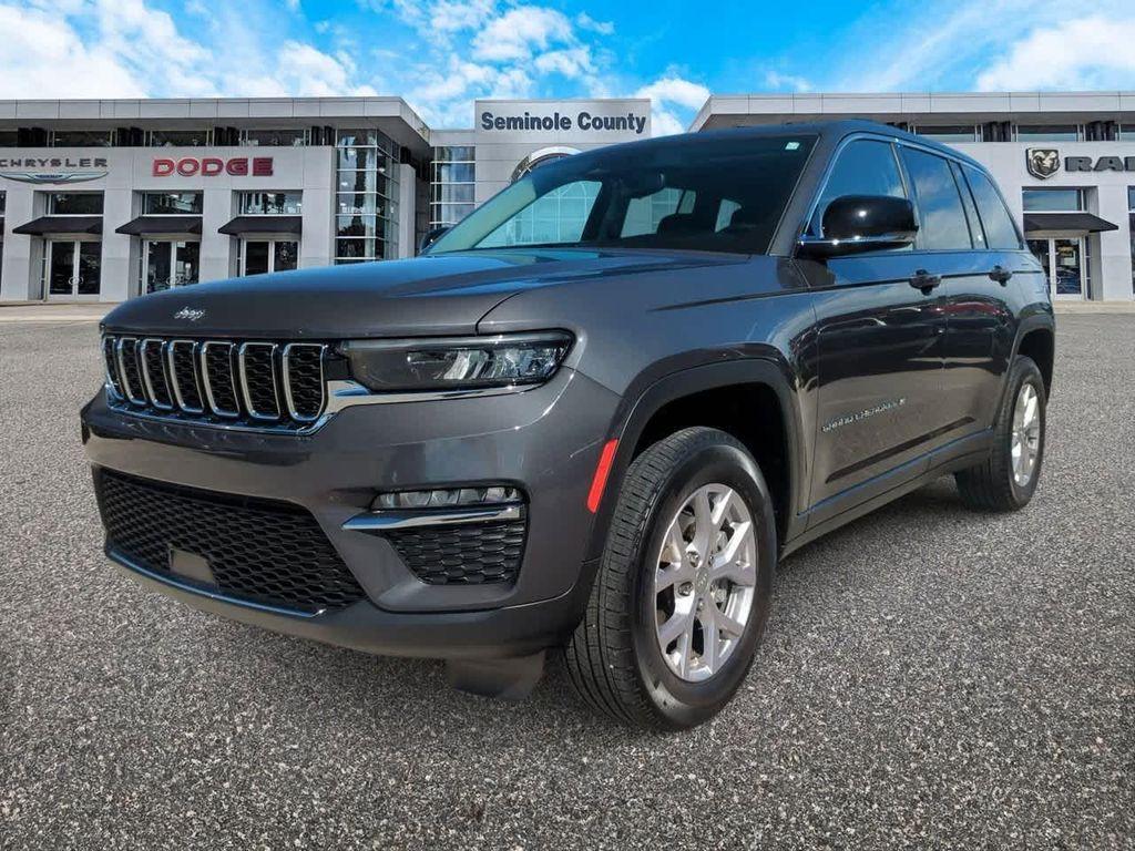 used 2022 Jeep Grand Cherokee car, priced at $28,487