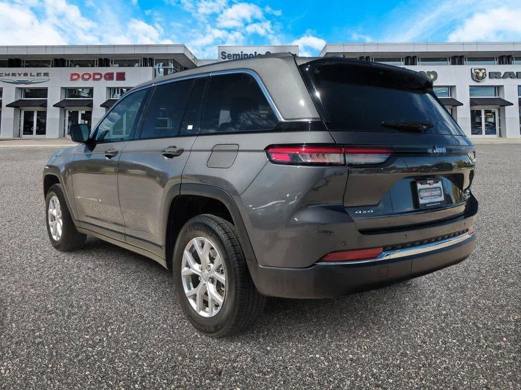 used 2022 Jeep Grand Cherokee car, priced at $28,487