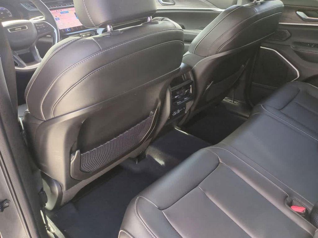 used 2022 Jeep Grand Cherokee car, priced at $28,487