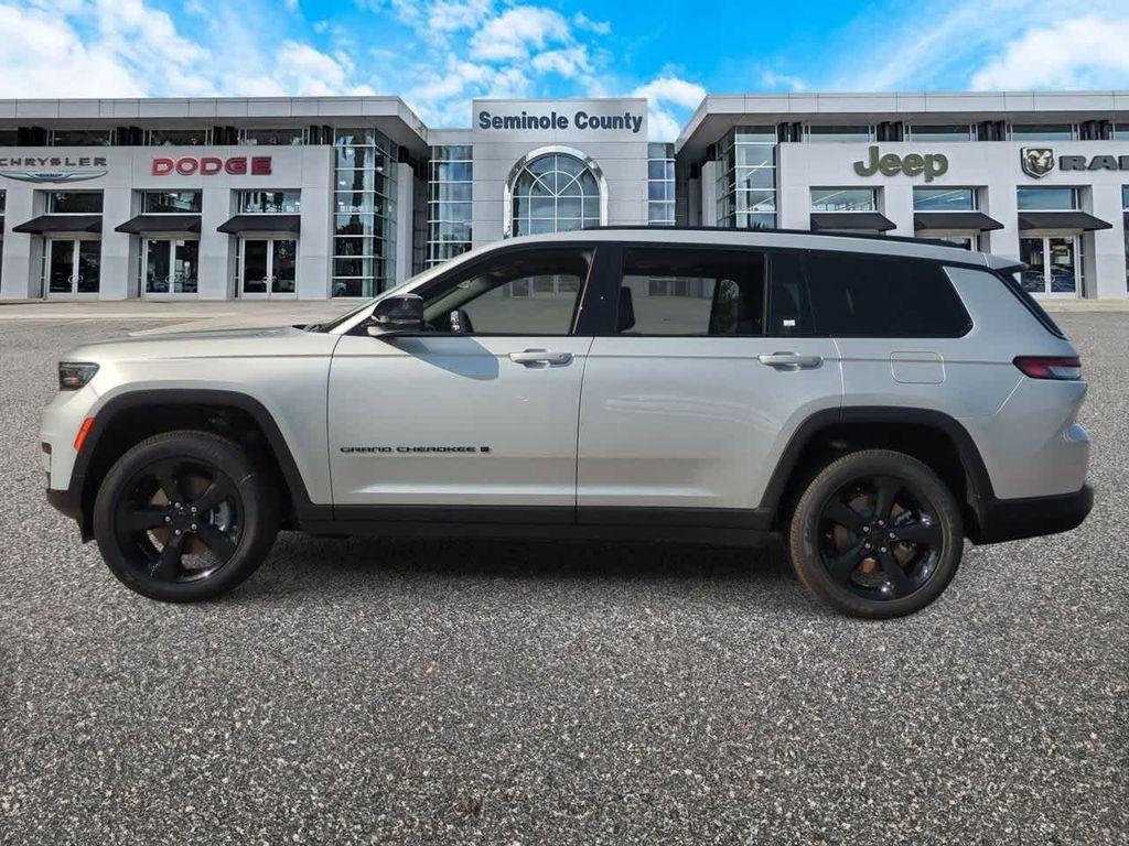 new 2025 Jeep Grand Cherokee L car, priced at $44,014