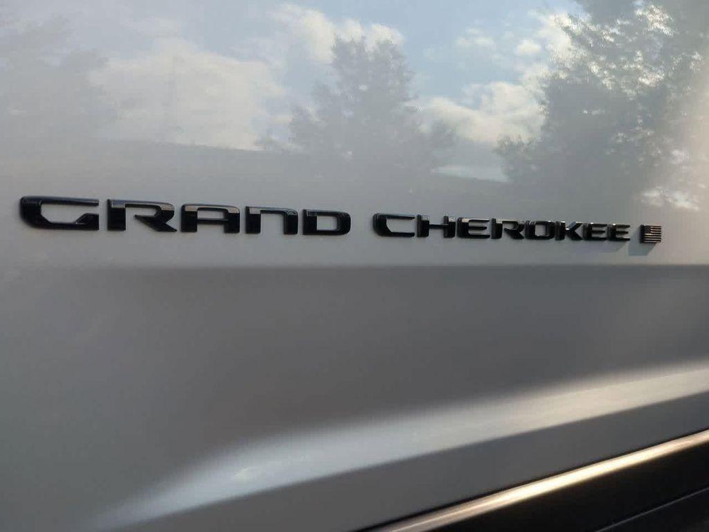 new 2025 Jeep Grand Cherokee L car, priced at $44,014