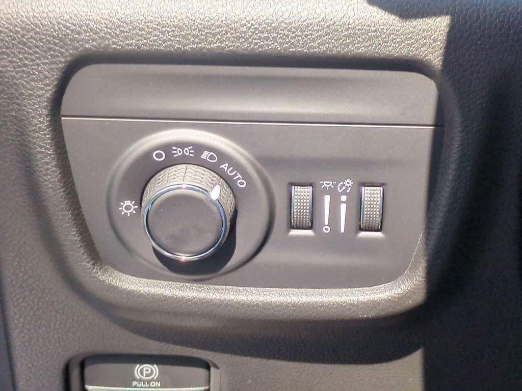 new 2025 Jeep Grand Cherokee L car, priced at $44,014