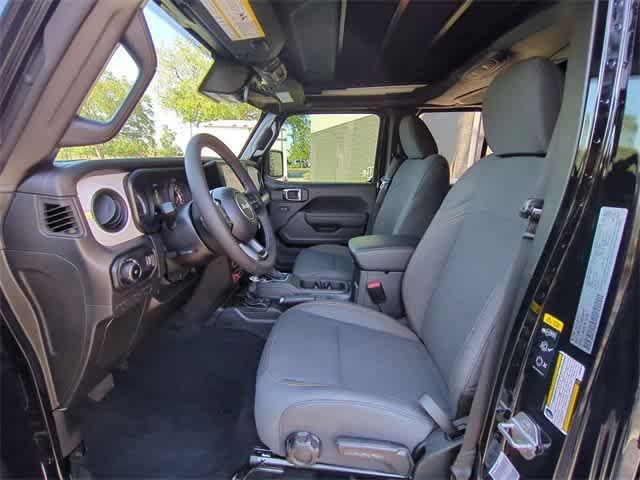new 2025 Jeep Wrangler car, priced at $52,500