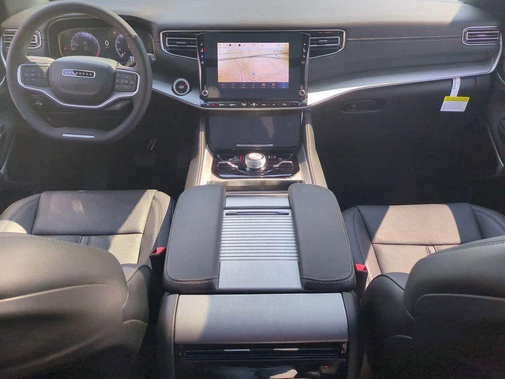 new 2025 Jeep Wagoneer car, priced at $71,901