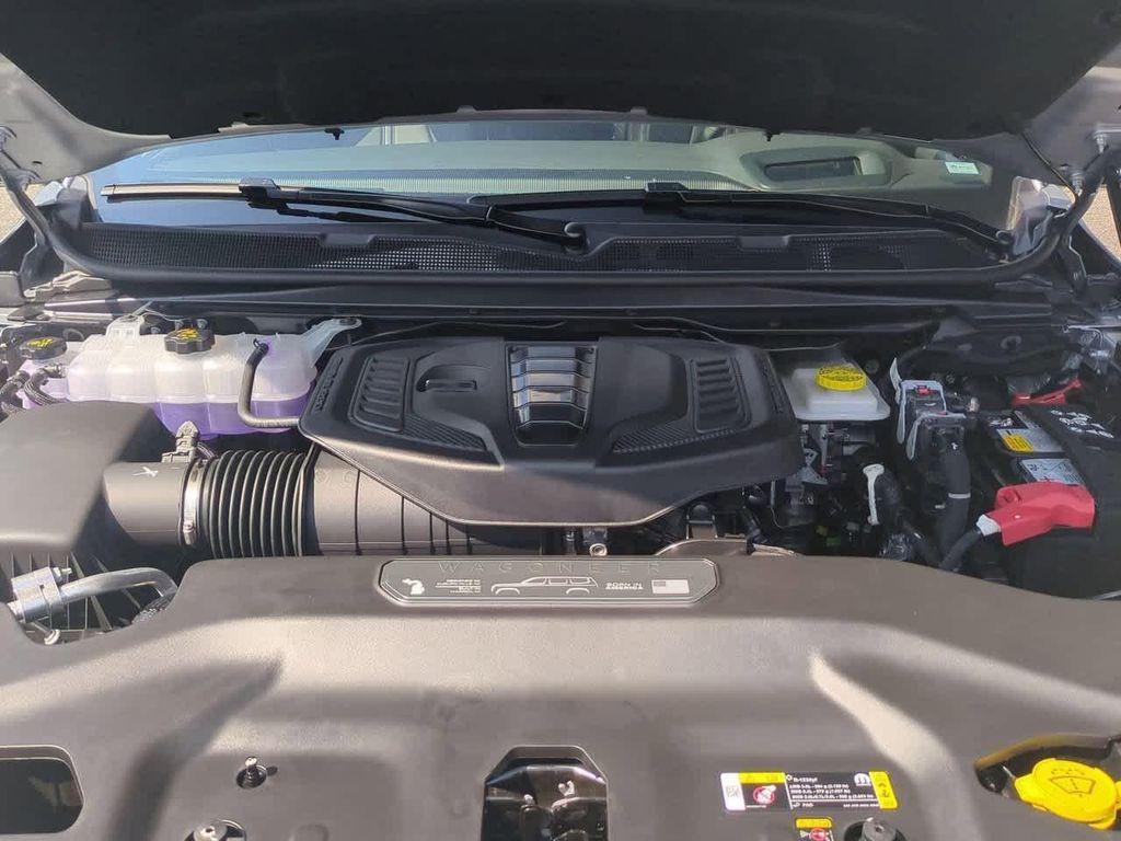 new 2025 Jeep Wagoneer car, priced at $71,901