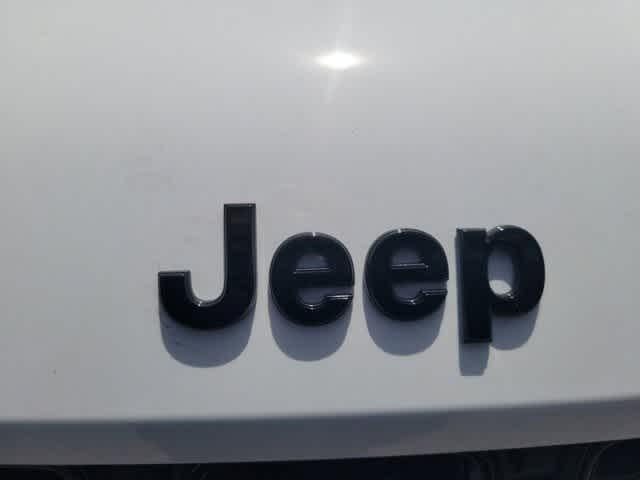 new 2024 Jeep Grand Cherokee L car, priced at $51,825