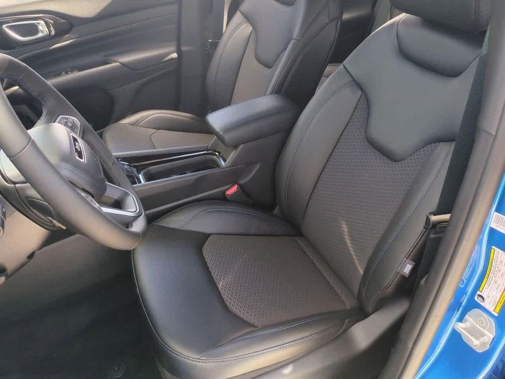 new 2026 Jeep Compass car, priced at $32,151