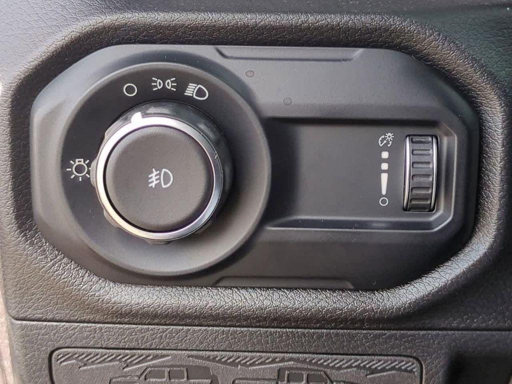 new 2025 Jeep Wrangler car, priced at $38,750