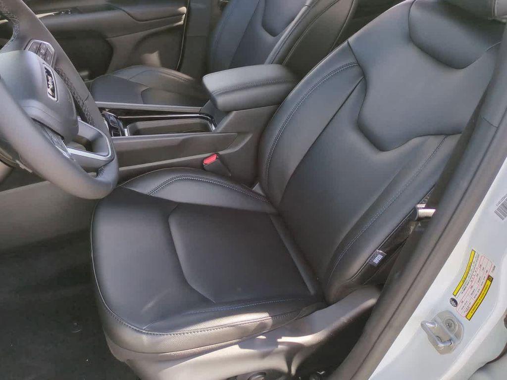 new 2026 Jeep Compass car, priced at $33,824