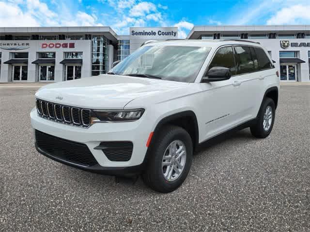 new 2025 Jeep Grand Cherokee car, priced at $31,900